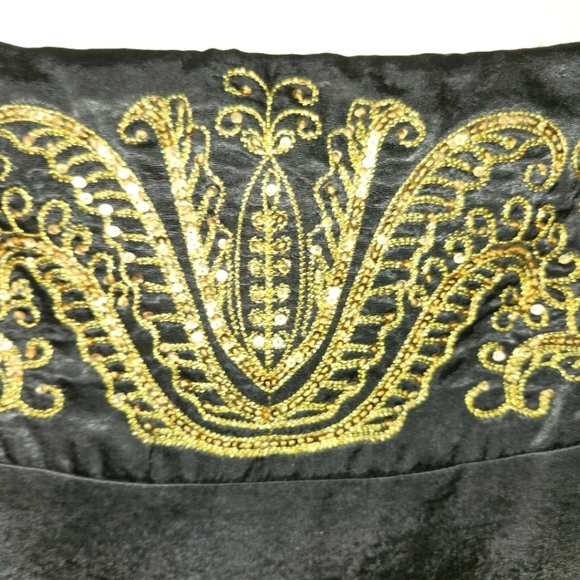 Le Chateau black satin maxi skirt with  gold embroidery at waist size 10… - Picture 2 of 13